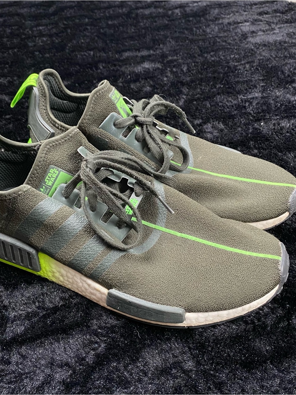 Adidas NMD_R1 x Star Wars "Yoda" – Men's Size 13 (Style Code: FW3935)